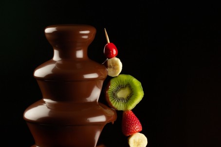 Šokolado fondiu-fontanas