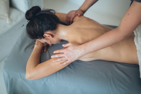 Tradicinis tailandietiškas viso kūno masažas