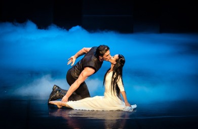 Apsilankymas „Anželikos Cholinos šokio teatro“ spektaklyje dviem #8