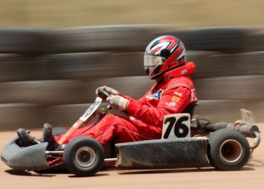 Pasivažinėjimas kartingais Aukštadvario kartodrome