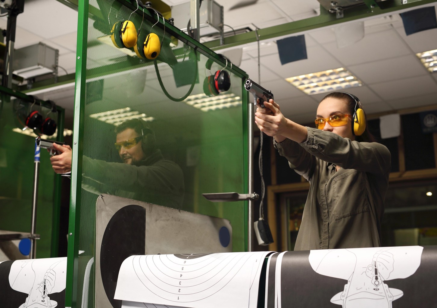 Šaudymo mokymai ir įgūdžių lavinimas 2 asm.