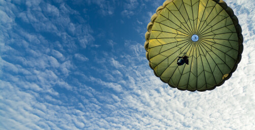 Šuolis kupolo tipo parašiutu #1
