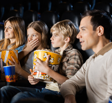 Kino centro „Multikino“ bilietai šeimai „Šeima 4“