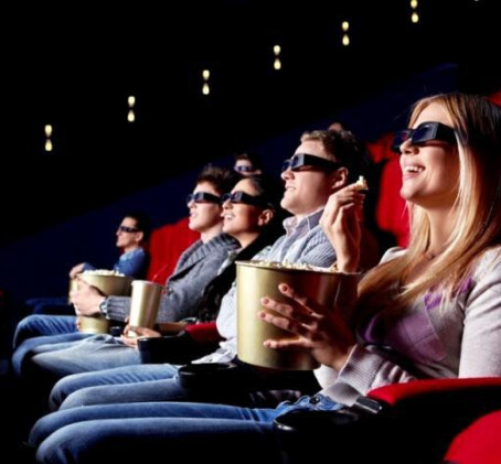 Kino centro „Multikino“ 3D filmo bilietai šeimai „Šeima 3“
