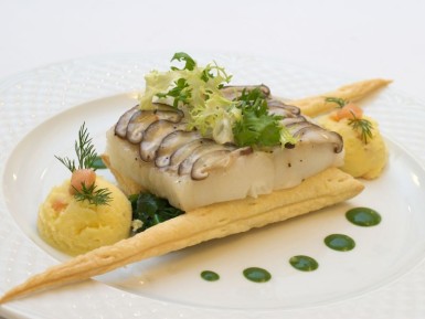 Vakarienė restorane „Perkūno namai“