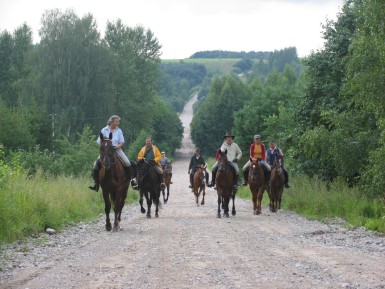 Jodinėjimas Kurtuvėnų regioniniame parke