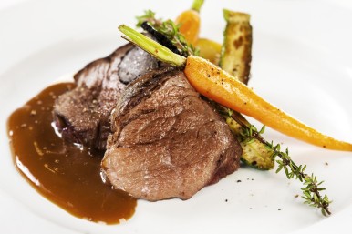 Vakarienė restorane „Steakhouse Hazienda“