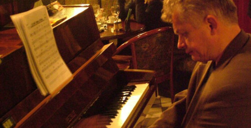 Vakarienė Londono pub'o stiliaus restorane „Markus ir Ko“ #4