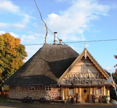 Nakvynė prabangiuose apartamentuose kaimo turizmo sodyboje „Oreivių užuovėja“