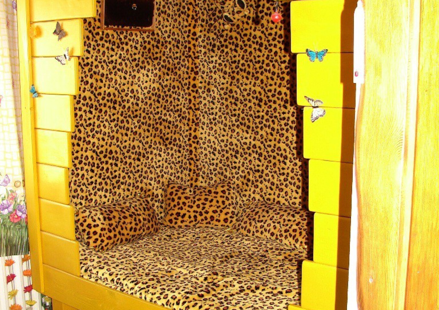 Poilsis dviem unikaliame „bitininko“ kambaryje