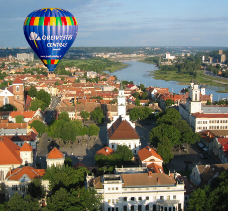 Skrydis oro balionu virš Kauno su „Oreivystės centru“ Ballooning.lt