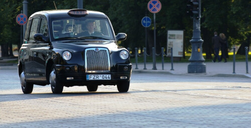 Romantiškas pasivažinėjimas legendiniu Londono taksi #5