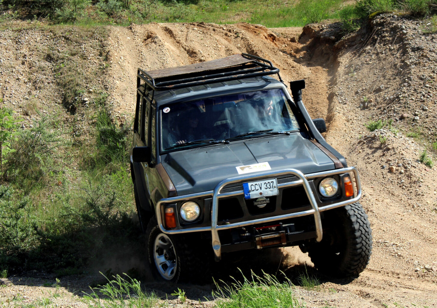 Ekstremali visureigio vairavimo mokykla bekelėje