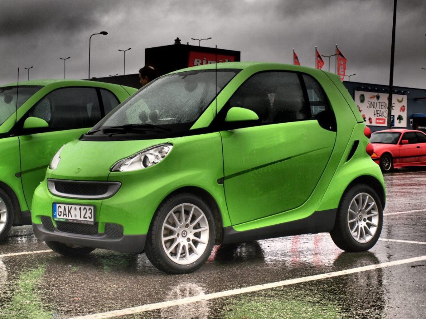 „Smart“ automobilio nuoma savaitgaliui