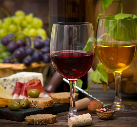 Vyno ir sūrio degustacija