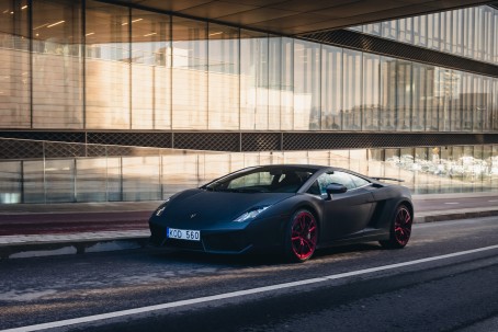 VIP Lamborghini Gallardo vairavimas miesto gatvėse