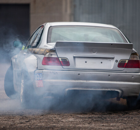 „Side To Side Drift team“ taxi
