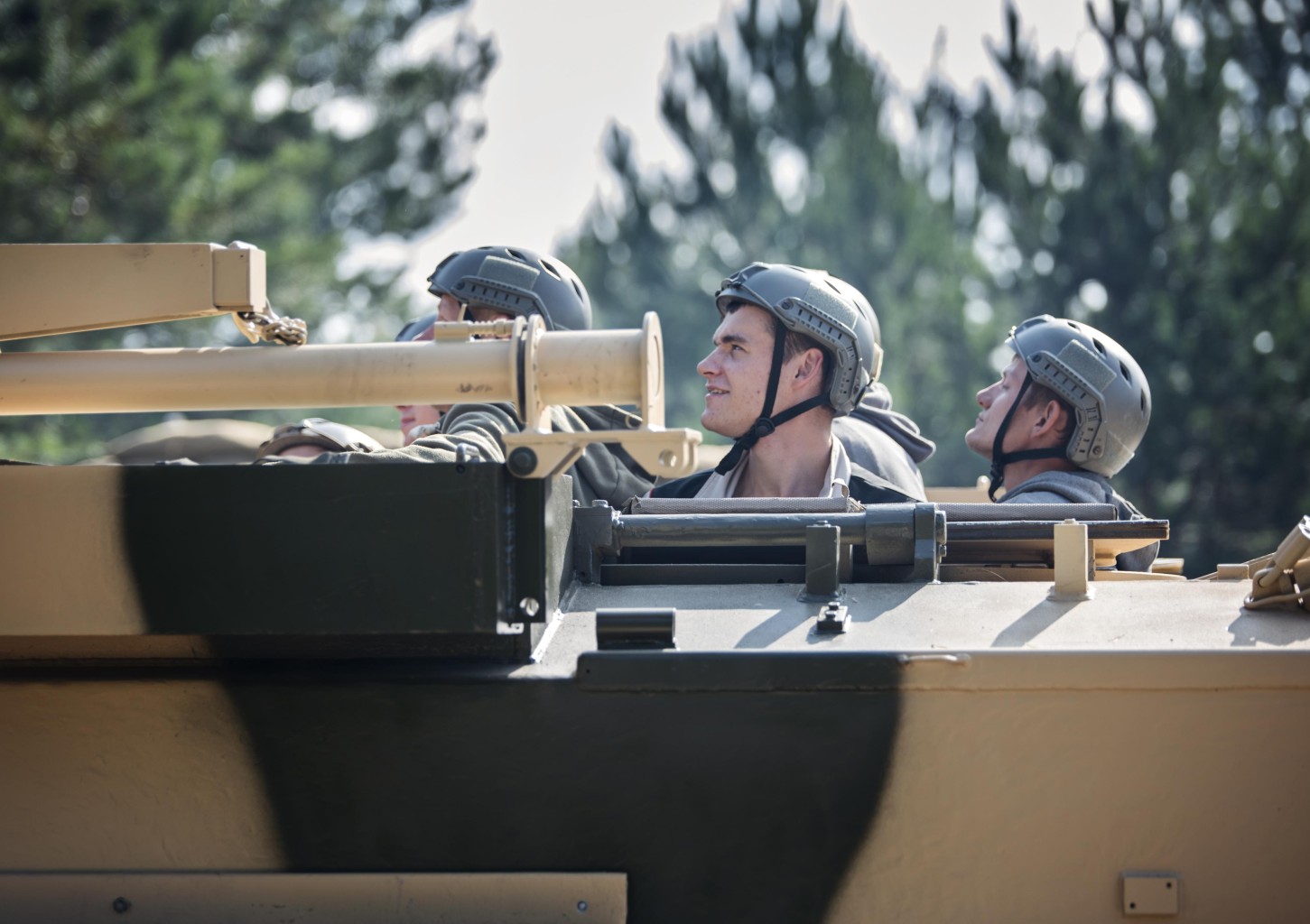 Ekstremalus pasivažinėjimas tankodrome 2 asm.