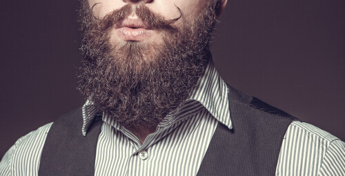 Barzdos formavimas peiliukais „The Chop Barbershop“ #4