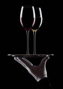 Sūrių ir gėrimų degustacija „Taste in the Dark“ dviem Vilniuje