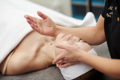 Gaivus kūno masažas „Aušros SPA magija“