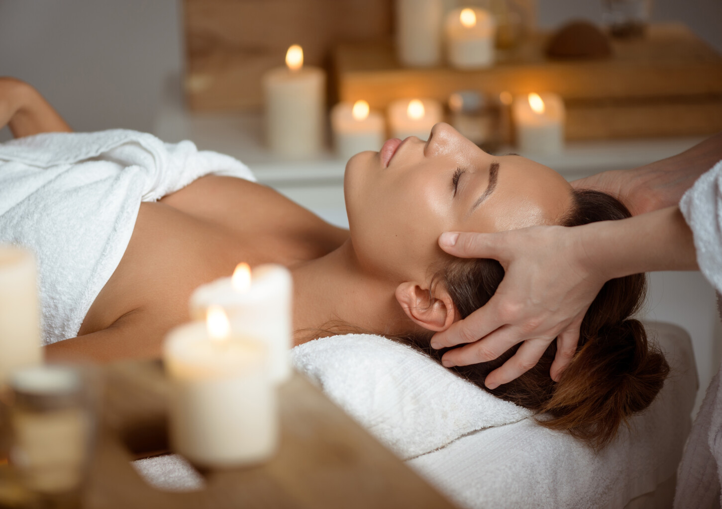 Viso kūno masažas „Aromatų kerai“