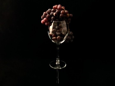 Sūrių ir gėrimų degustacija „Taste in the Dark“ dviem Kaune