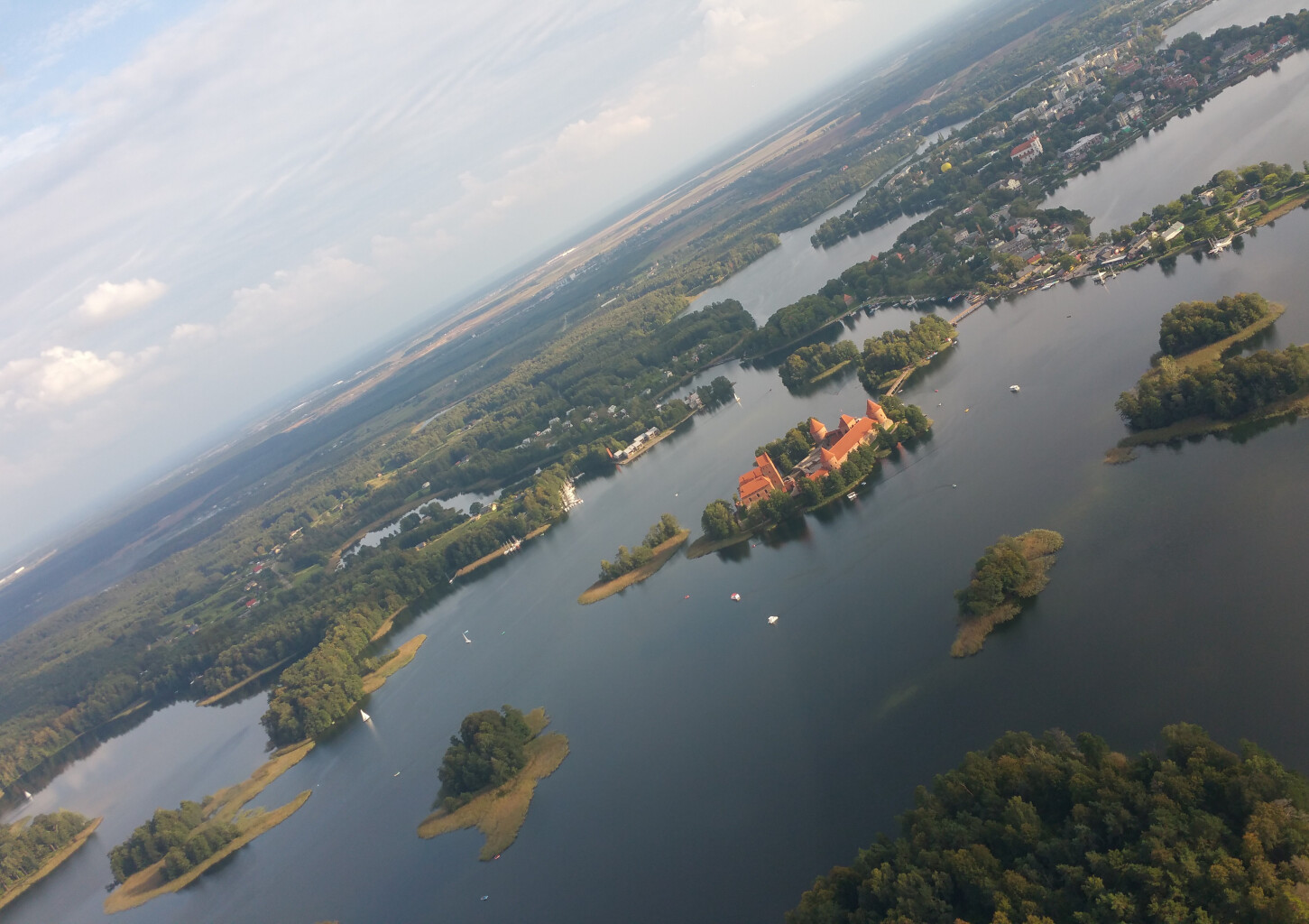 Apžvalginis mokomasis skrydis Kaunas - Trakai - Kaunas trims