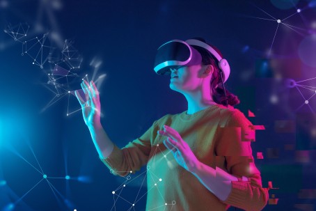 Pramogos virtualios realybės erdvėje „VR CITY“ 