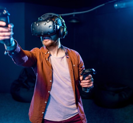 Laikas virtualios realybės erdvėje „VR CITY“