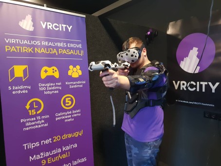 Laikas virtualios realybės erdvėje  „VR CITY“  