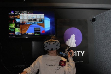 Gimtadienis virtualios realybės erdvėje  „VR CITY“