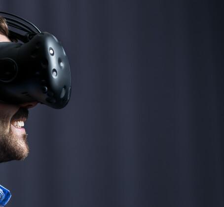 Virtualios realybės patirtis „V-R Shop“