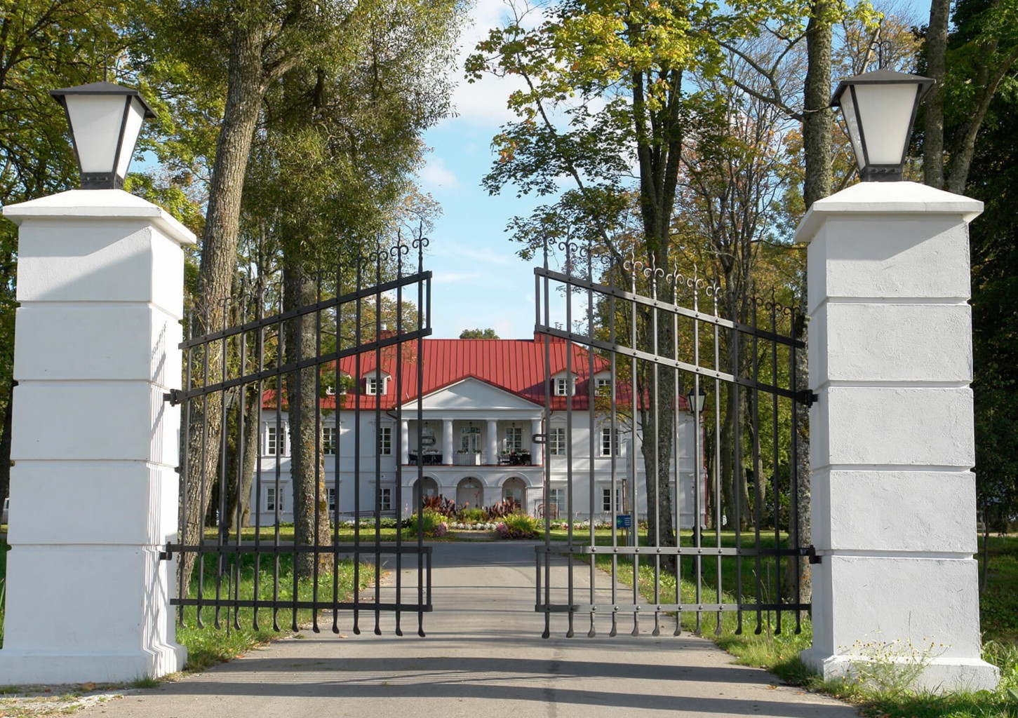 Jaukus poilsis DVIEM Bistrampolio dvaro rūmuose