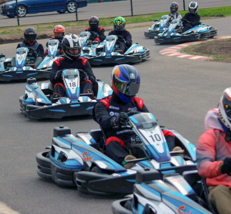 Pasivažinėjimas dviviečiu „13AG“ kartingu dviem