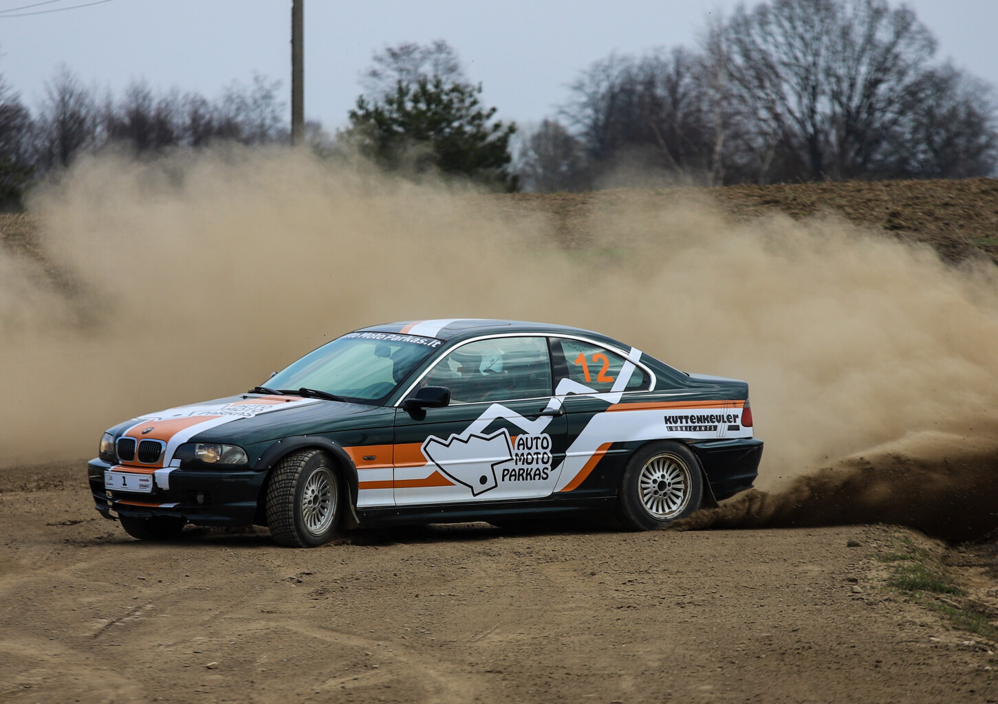 Vairuok sportinį-pramoginį ralio automobilį su instruktoriumi