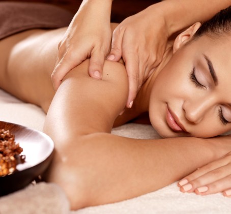 SPA procedūra „Gaivus rožių prisilietimas“ + DOVANA