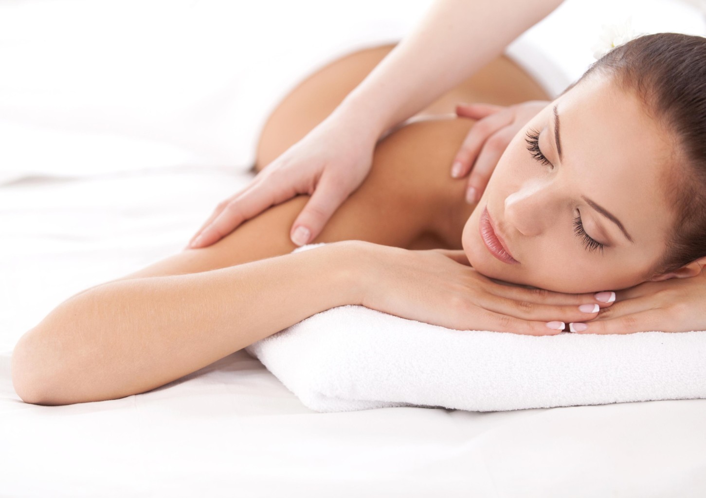 Atpalaiduojantis nugaros, pečių, kaklo ir galvos masažas (40 min.)