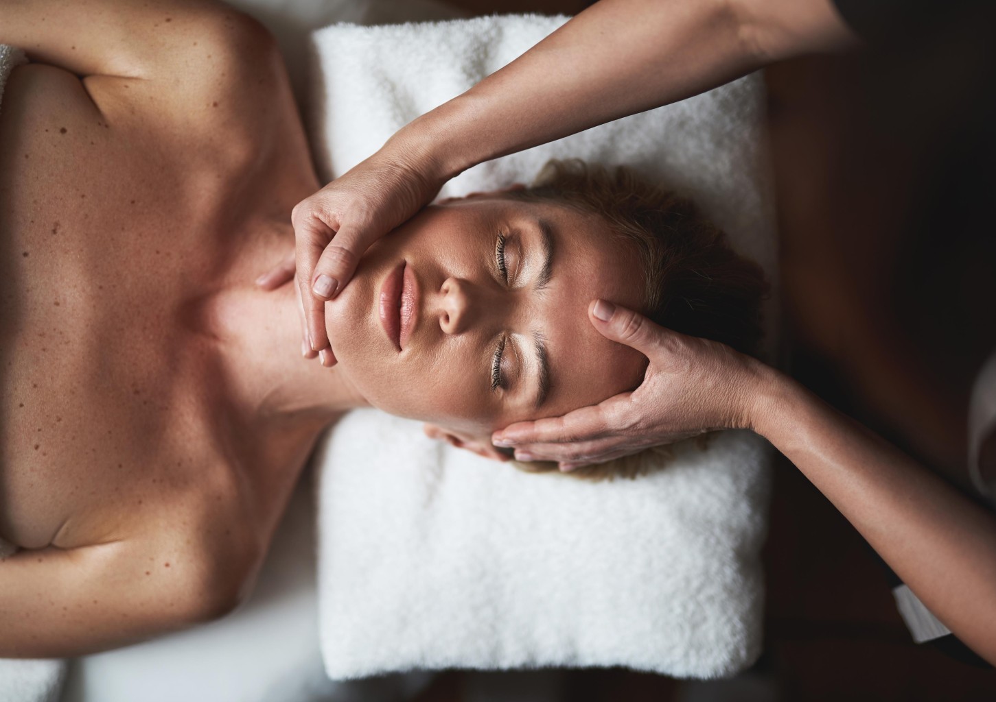 Masažo namų „Džonson“ klasikinis masažas + veido masažas