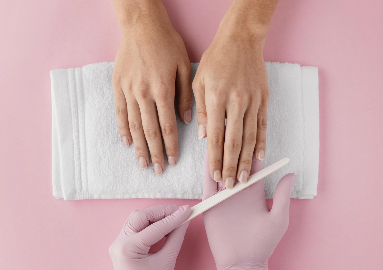 Japoniškas manikiūras ir rankų masažas