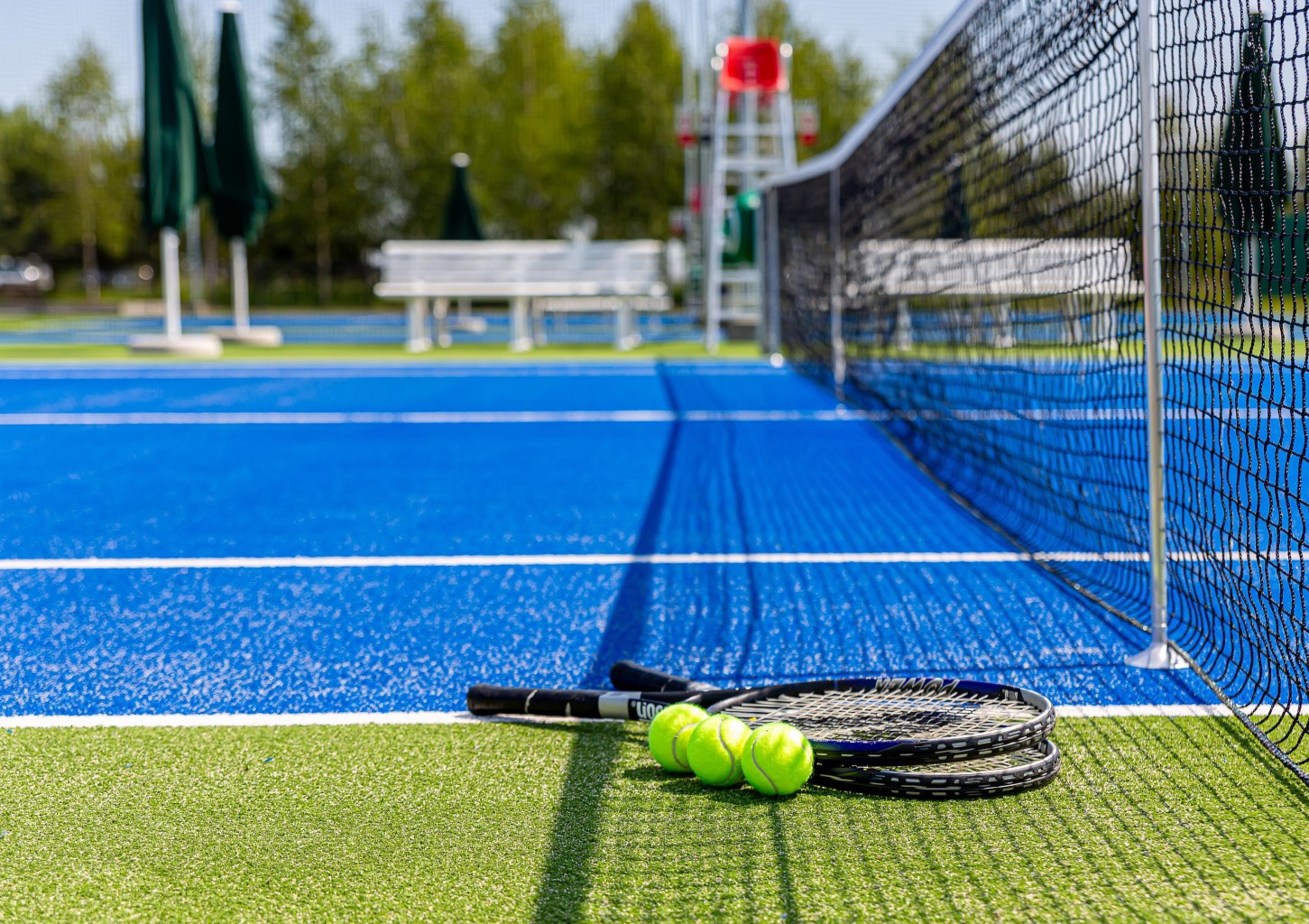 Teniso ir padelio kortai su inventoriumi + DOVANA