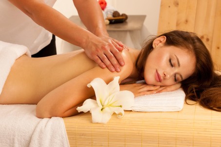 Aromaterapinis viso kūno masažas „Svajonių SPA“