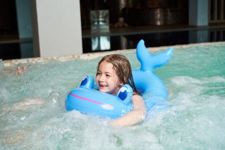 Laisvalaikis šeimai baseino ir pirčių erdvėje „Aušra“ (2 suaugę ir iki 3 vaikų) darbo dienomis