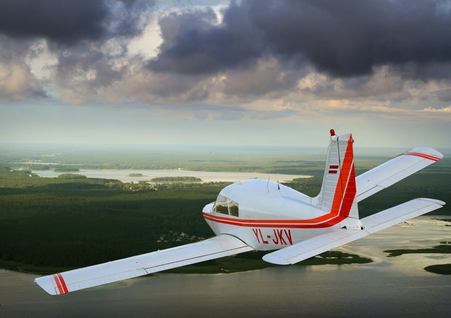 Skrydis lėktuvu virš Rygos dviem