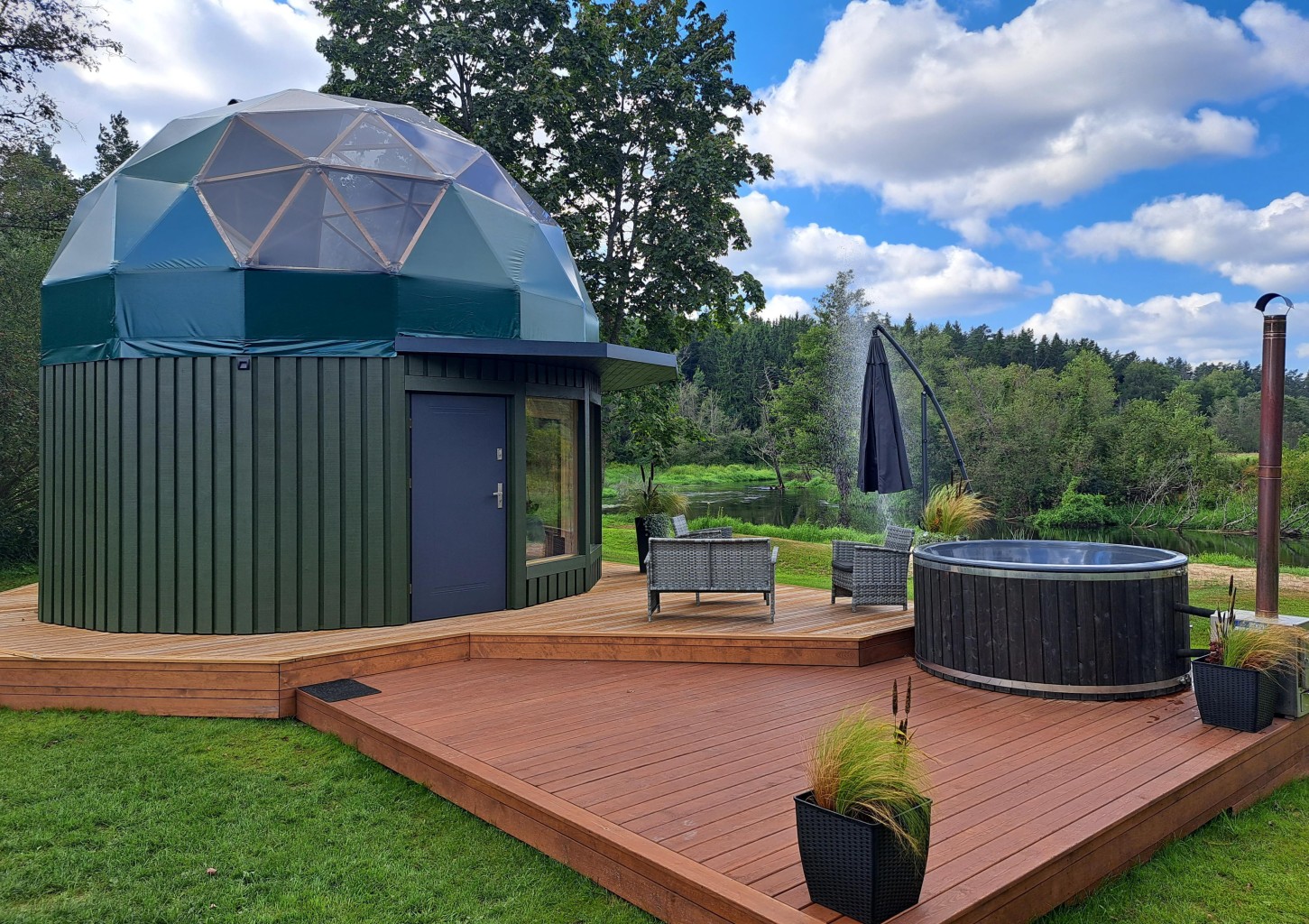 1 nakvynės poilsis dviem „Šventosios slėnyje“