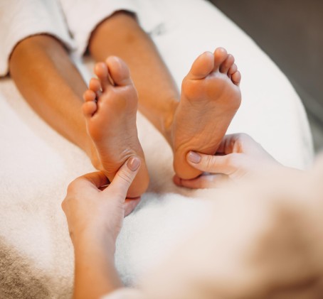 Kojų masažas „BiS“ masažų salone
