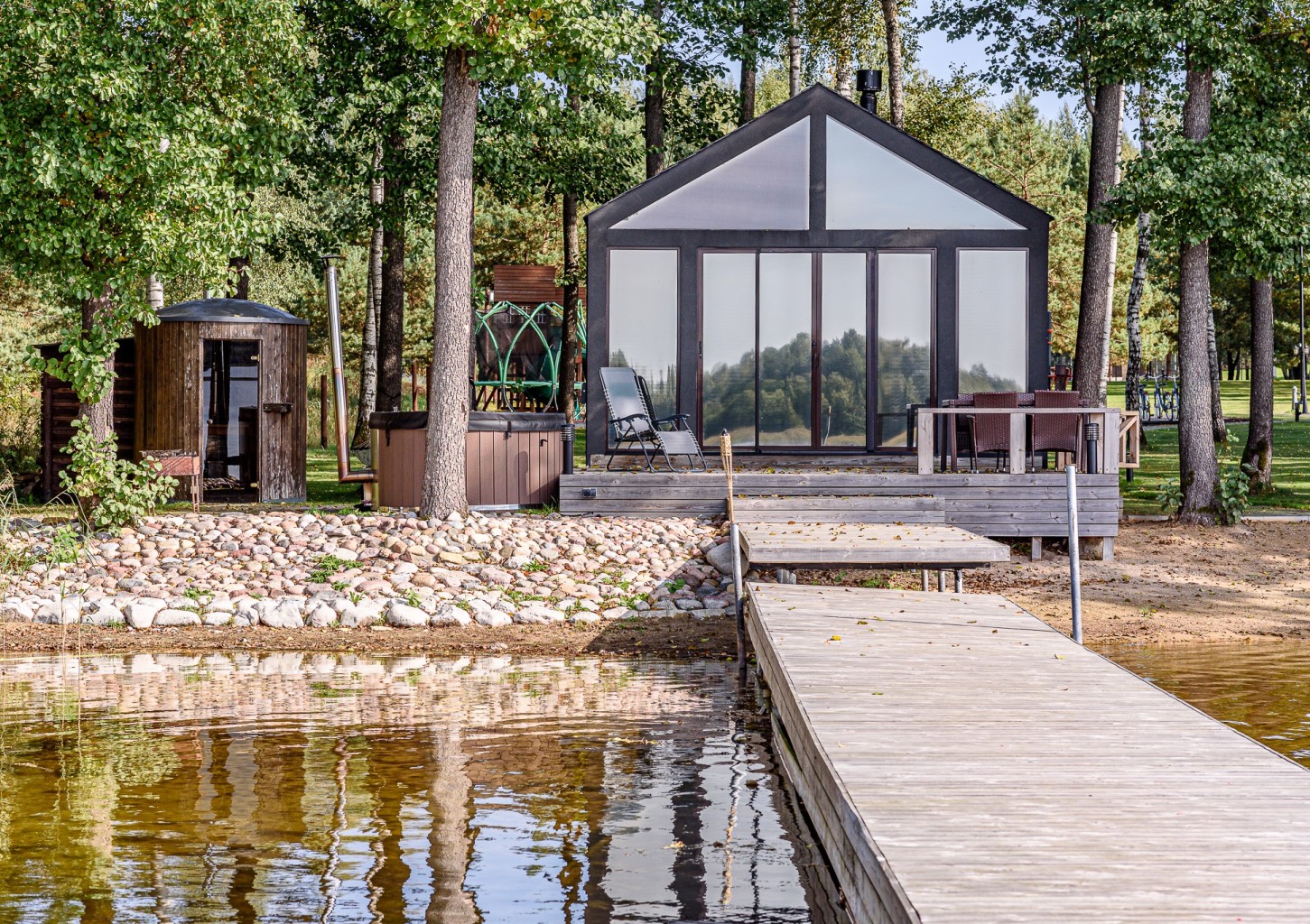 Poilsis DVIEM Paplūdimio namuke ant ežero kranto visomis savaitės dienomis