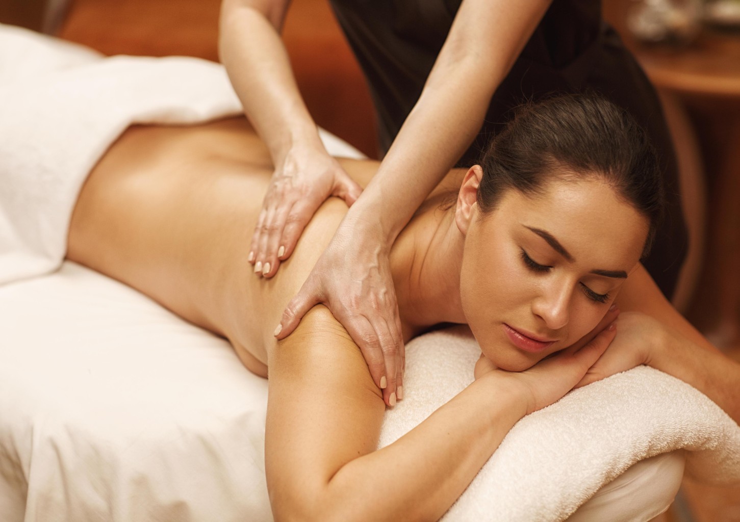 Švediškas masažas „VibraMedica“ klinikoje