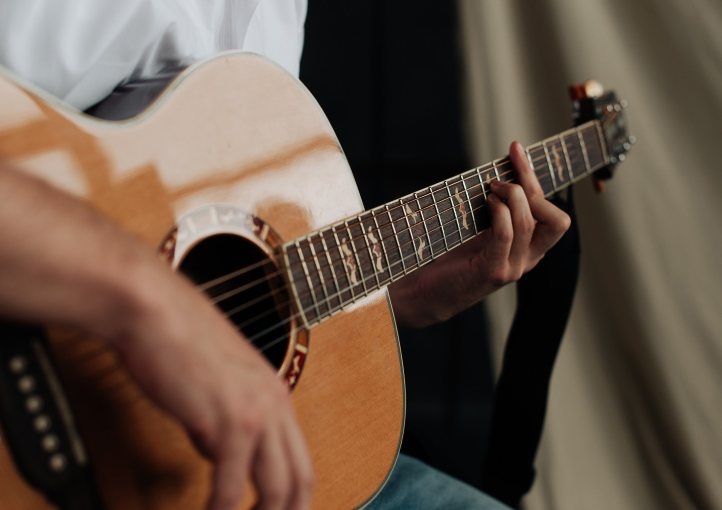 Klasikinės gitaros pamokos (8 kartai)