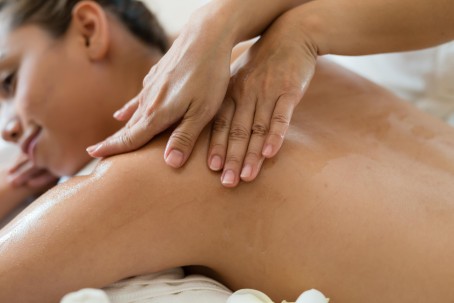 Klasikinis viso kūno masažas „Kineziterapijos klinikoje“